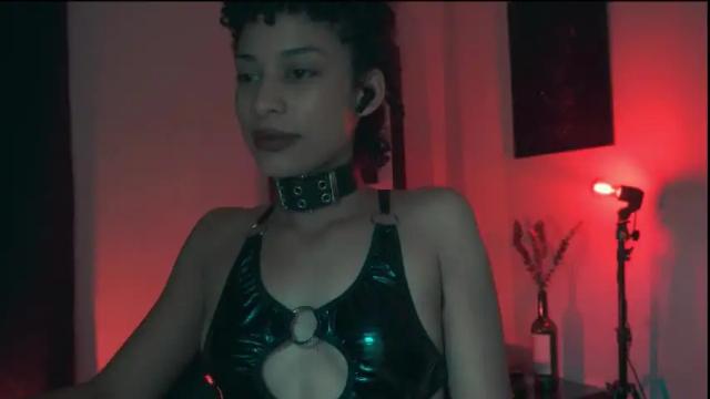 Image 11 of dakota_hunter_ Stream on Chaturbate on 14 days ago