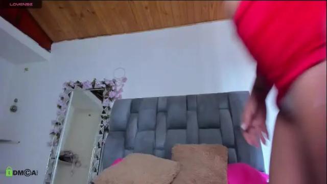 Image 4 of dakota_snow_ Stream on Chaturbate on 25 months ago