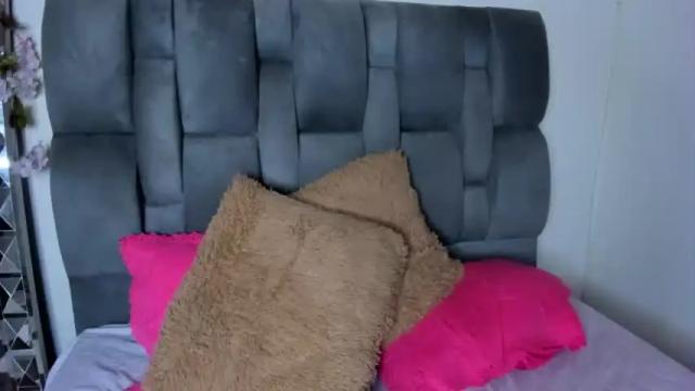 Image 8 of dakota_snow_ Stream on Chaturbate on 25 months ago