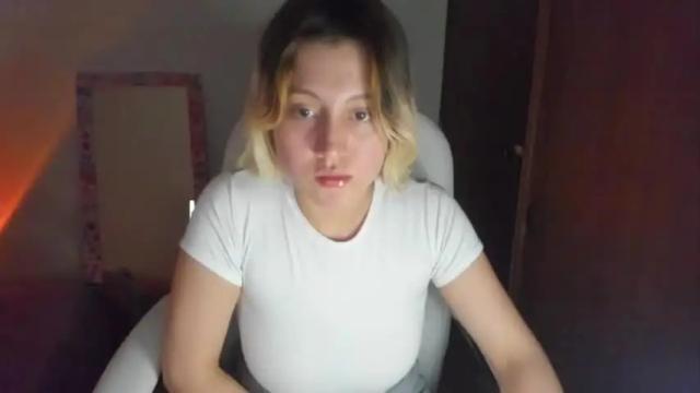 Thumbnail 1, dakotaa_aa's Stream at Chaturbate, 13 months ago