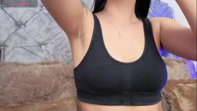 Image 2 of dakotaalee Stream on Chaturbate on 14 days ago