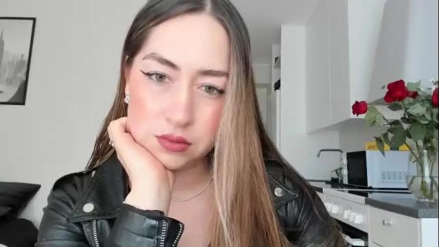 Image 7 of dakotablakee Stream on Chaturbate on 8 days ago