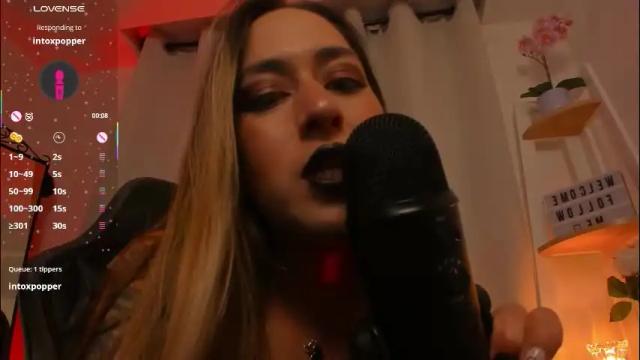 Image 8 of dakotablakee Stream on Chaturbate on 2 months ago