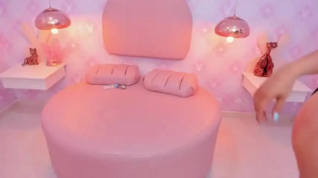 Image 3 of dakotajohnsonn Stream on Chaturbate on 17 months ago