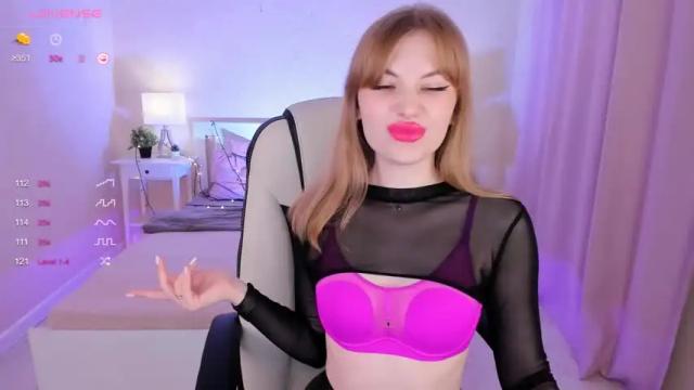 Image 3 of dakotamabs Stream on Chaturbate on 12 months ago