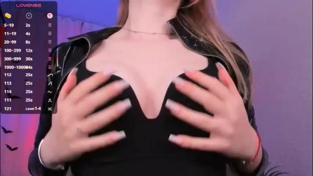 Image 2 of dakotamabs Stream on Chaturbate on 1 day ago