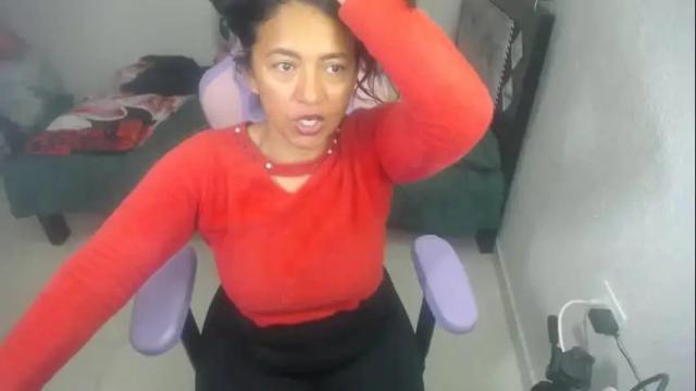 Image 2 of daleska_delicious1 Stream on Chaturbate on 3 months ago