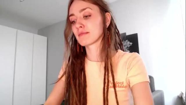 Image 6 of dalia_peach Stream on Chaturbate on 27 days ago