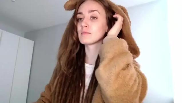 Image 8 of dalia_peach Stream on Chaturbate on 4 months ago