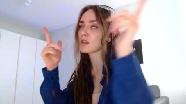Image 12 of dalia_peach Stream on Chaturbate on 3 months ago