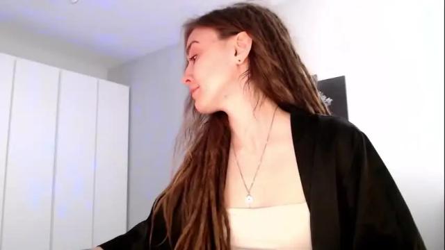 Image 8 of dalia_peach Stream on Chaturbate on 3 months ago