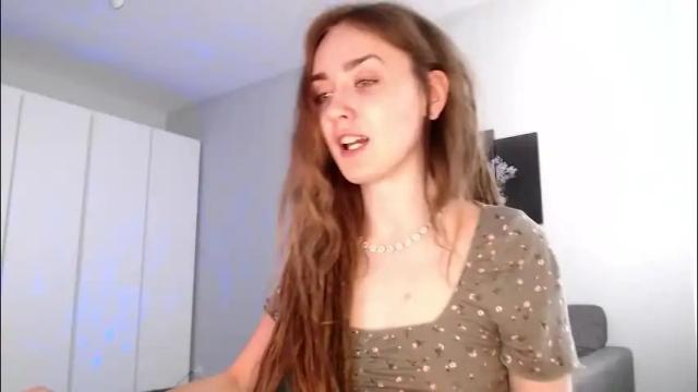 Image 4 of dalia_peach Stream on Chaturbate on 3 months ago