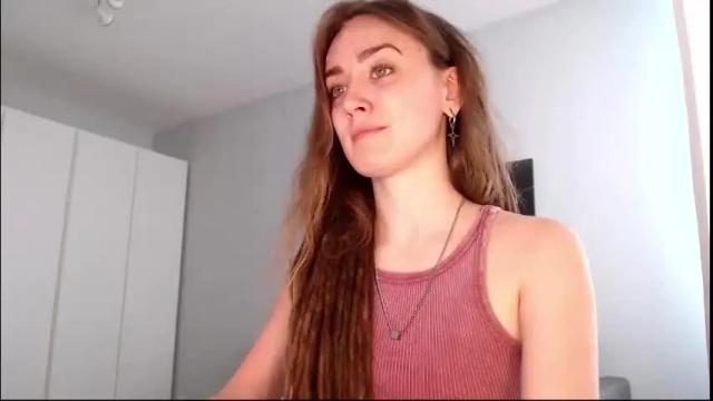 Image 2 of dalia_peach Stream on Chaturbate on 2 months ago