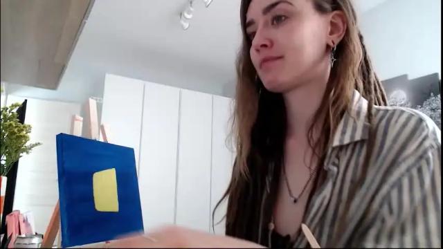 Image 7 of dalia_peach Stream on Chaturbate on 2 months ago