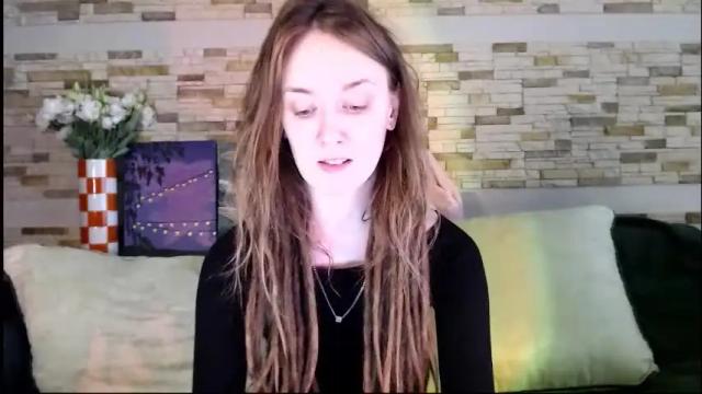 Image 2 of dalia_peach Stream on Chaturbate on 1 month ago