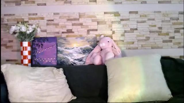 Image 4 of dalia_peach Stream on Chaturbate on 1 month ago