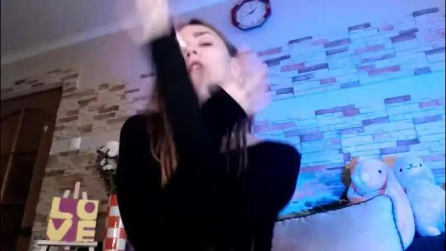 Image 2 of dalia_peach Stream on Chaturbate on 9 days ago