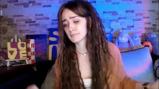 Image 10 of dalia_peach Stream on Chaturbate on 4 days ago