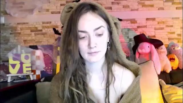 Image 11 of dalia_peach Stream on Chaturbate on 2 days ago