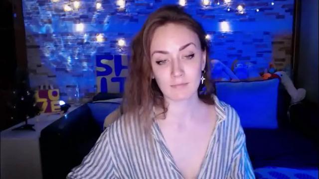 Image 4 of dalia_peach Stream on Chaturbate on 26 days ago