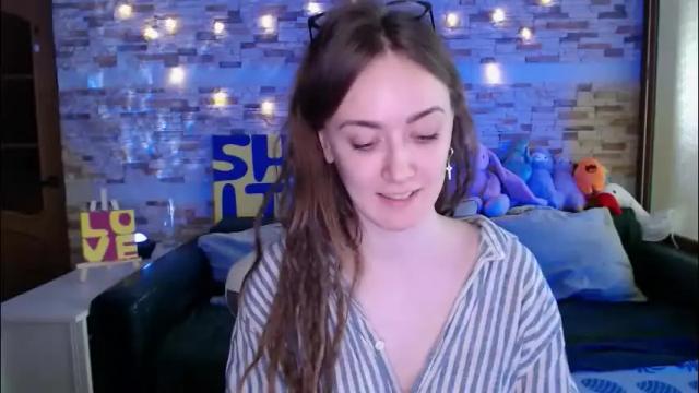 Image 3 of dalia_peach Stream on Chaturbate on 1 month ago