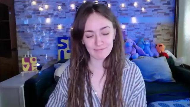 Image 4 of dalia_peach Stream on Chaturbate on 1 month ago