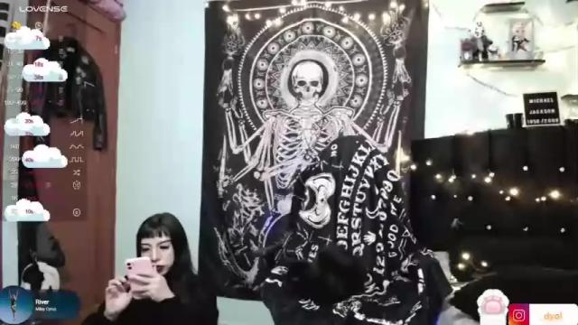Image 4 of dalia_wolfe Stream on Chaturbate on 15 months ago