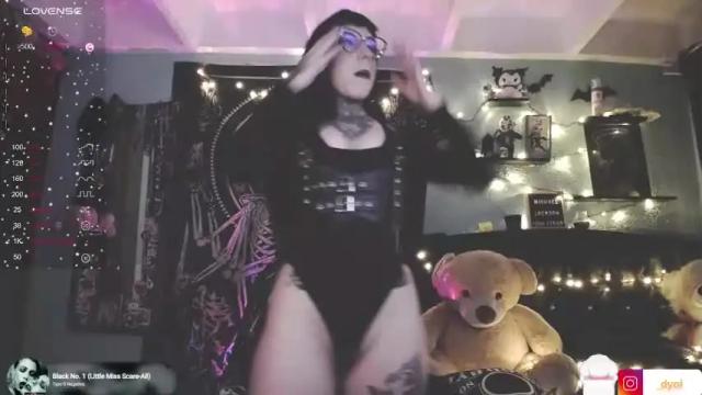 Image 2 of dalia_wolfe Stream on Chaturbate on 14 months ago