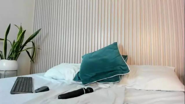 Image 12 of dalila30x Stream on Chaturbate on 4 days ago