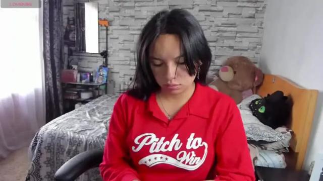 Image 4 of dalila_hottt Stream on Chaturbate on 13 months ago