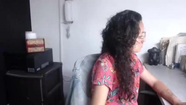 Image 12 of dalila_macherano Stream on Chaturbate on 18 months ago