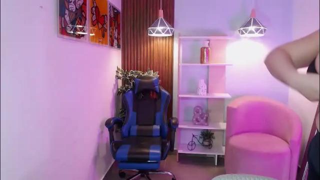 Image 2 of dalila_sky Stream on Chaturbate on 1 month ago