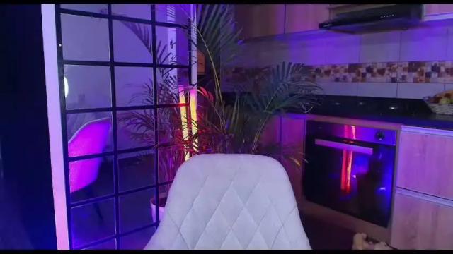 Image 3 of dalila_thoms Stream on Chaturbate on 1 month ago