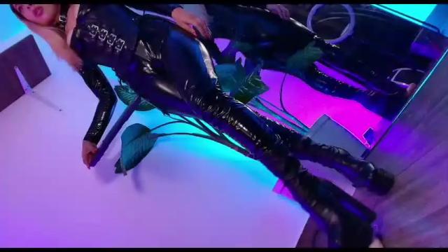 Image 6 of dalila_thoms Stream on Chaturbate on 2 months ago