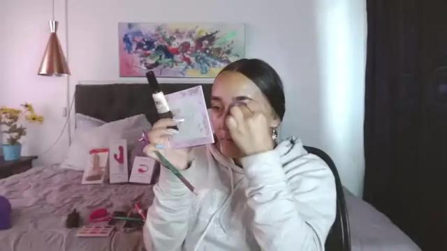 Image 4 of dalilablue_ Stream on Chaturbate on 15 months ago