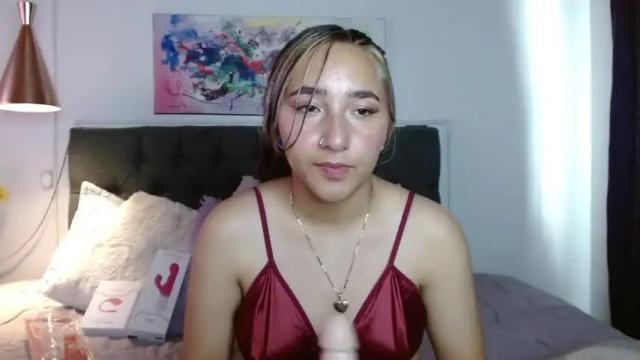 Image 7 of dalilablue_ Stream on Chaturbate on 15 months ago
