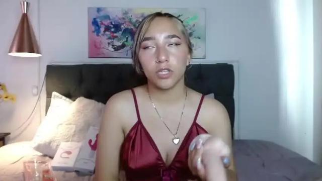 Image 8 of dalilablue_ Stream on Chaturbate on 15 months ago