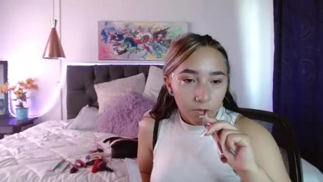 Image 6 of dalilablue_ Stream on Chaturbate on 15 months ago