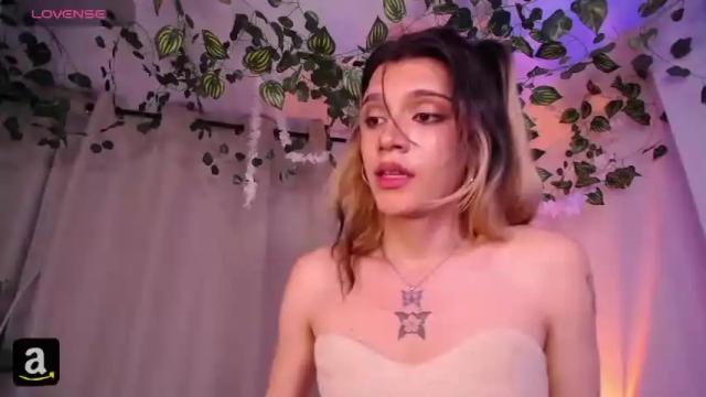 Image 8 of dallas_twiing Stream on Chaturbate on 18 months ago