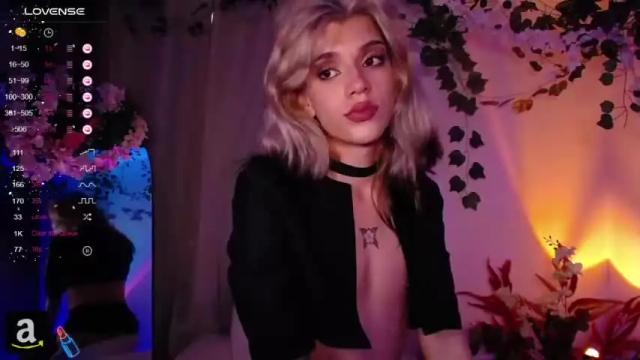 Image 3 of dallas_twiing Stream on Chaturbate on 16 months ago