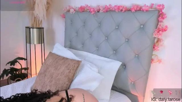 Image 12 of dalylarose Stream on Chaturbate on 1 month ago