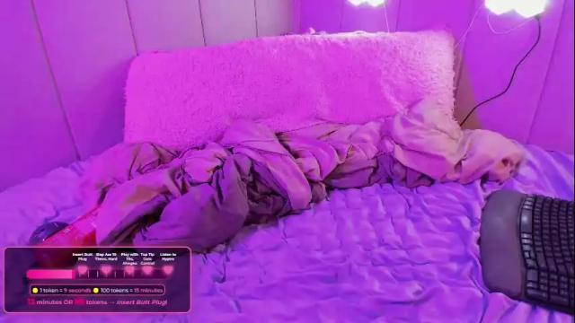 Image 12 of damadevotchka Stream on Chaturbate on 8 days ago