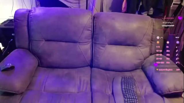 Image 10 of damadevotchka Stream on Chaturbate on 3 months ago