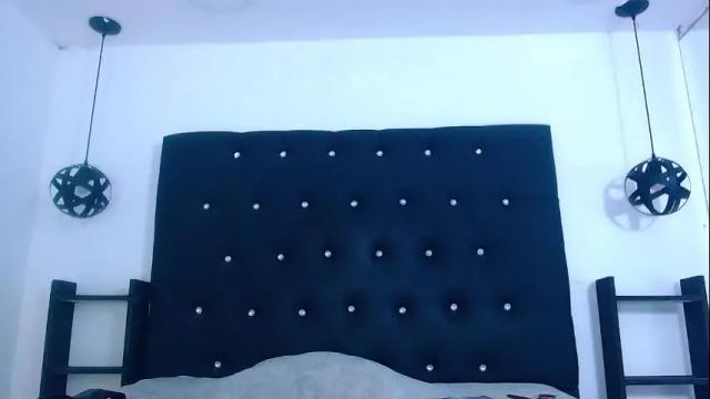 Image 4 of damara_ochoa Stream on Chaturbate on 1 month ago