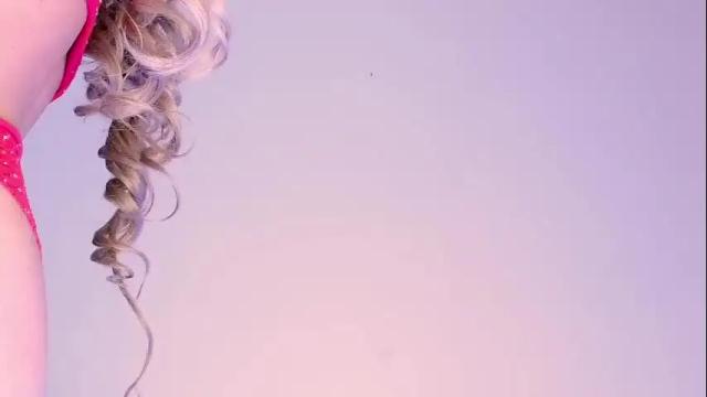 Image 8 of damara_ochoa Stream on Chaturbate on 28 days ago