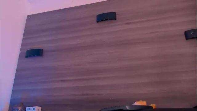 Image 3 of damara_ochoa Stream on Chaturbate on 23 days ago