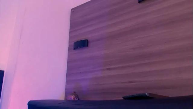 Image 6 of damara_ochoa Stream on Chaturbate on 22 days ago