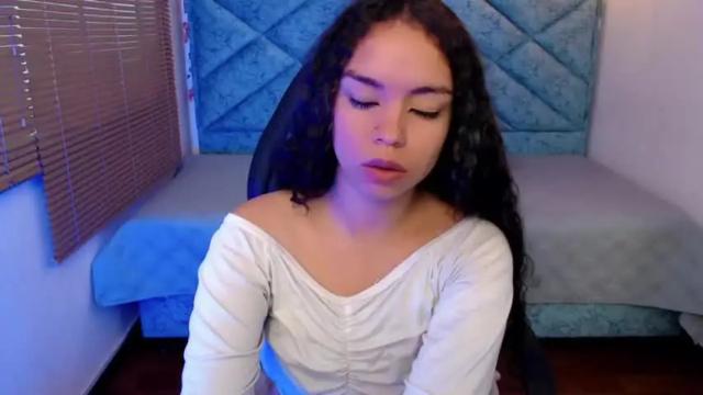 Image 2 of damhara_hot Stream on Chaturbate on 14 months ago
