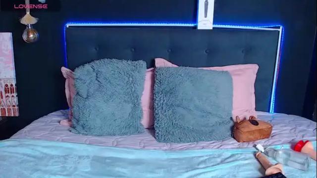 Image 12 of damian_n_lissa Stream on Chaturbate on 1 day ago