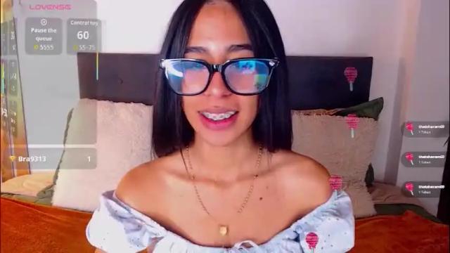 Image 2 of damian_n_lissa Stream on Chaturbate on 19 days ago